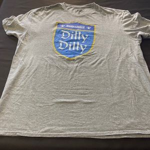 Men’s XL Bud Light Dilly Dilly Shirt. Preowned.
